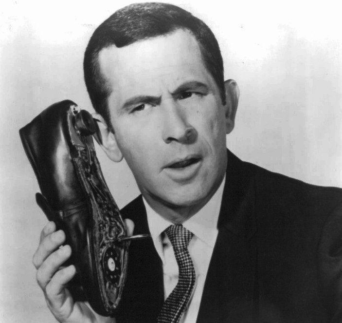 Telefone no sapato Telefone-ténis