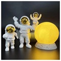 Estátuas Decorativas de Astronauta com Candeeiro de Lua - Dourado / Amarelo