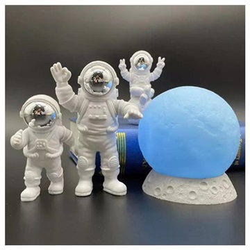 Estátuas Decorativas de Astronauta com Candeeiro de Lua - Prateado / Azul