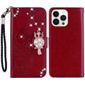 Capa para carteira iPhone 15 Pro Max Owl Rhinestone - Vermelho