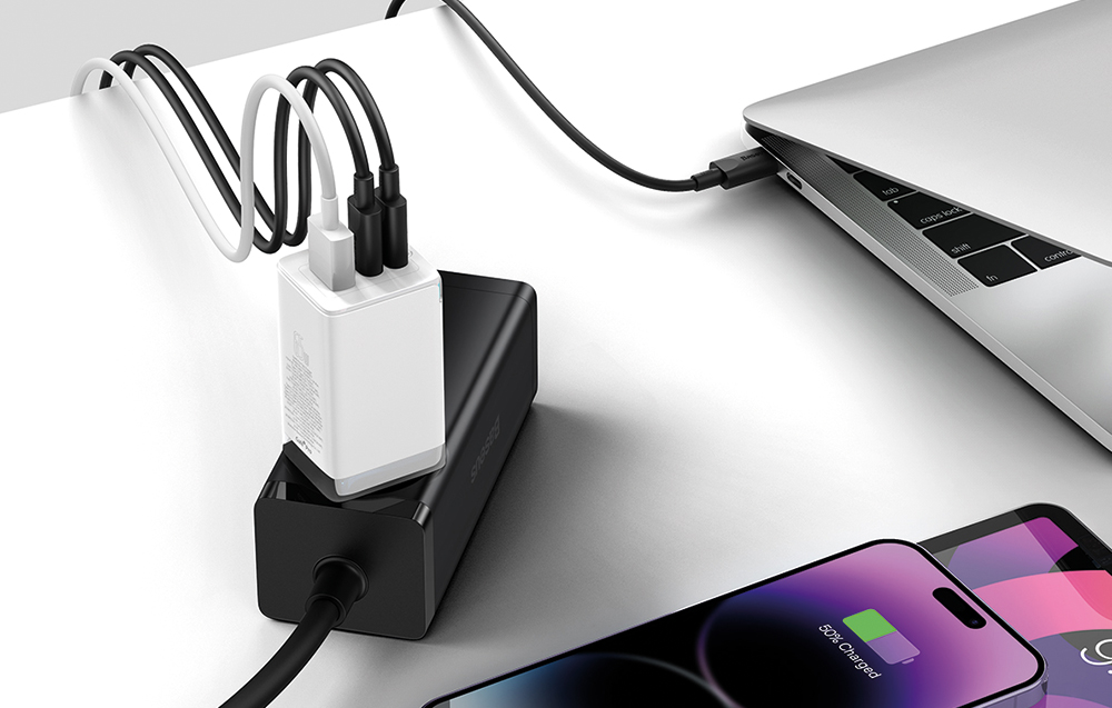 Carregador de parede Baseus GaN5 Pro 65W - 2xUSB-C, USB-A - Branco